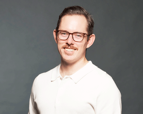 Image of Simon Riordan